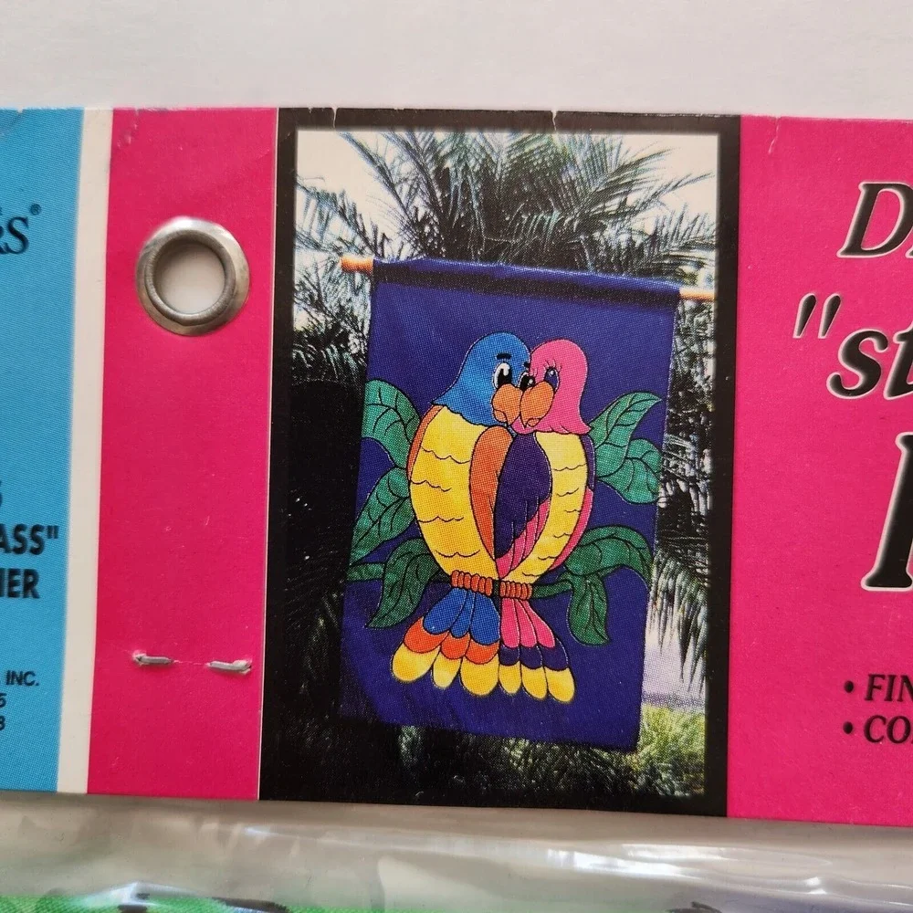 Nip Vintage Decorative House Flag Outdoor Large 28 x‎ 40 LOVE Birds (PARROTS)
